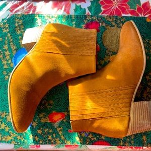 Boden Angle Boots